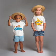 Cargar imagen en el visor de la galería, On The Go T-shirt - ALCUCLA