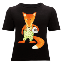 Cargar imagen en el visor de la galería, Fox with a Football T-Shirt - ALCUCLA
